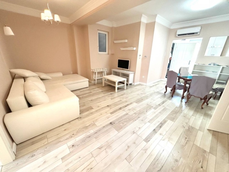 76 m2 renovated flat next to Szent István Park in Újlipótváros!